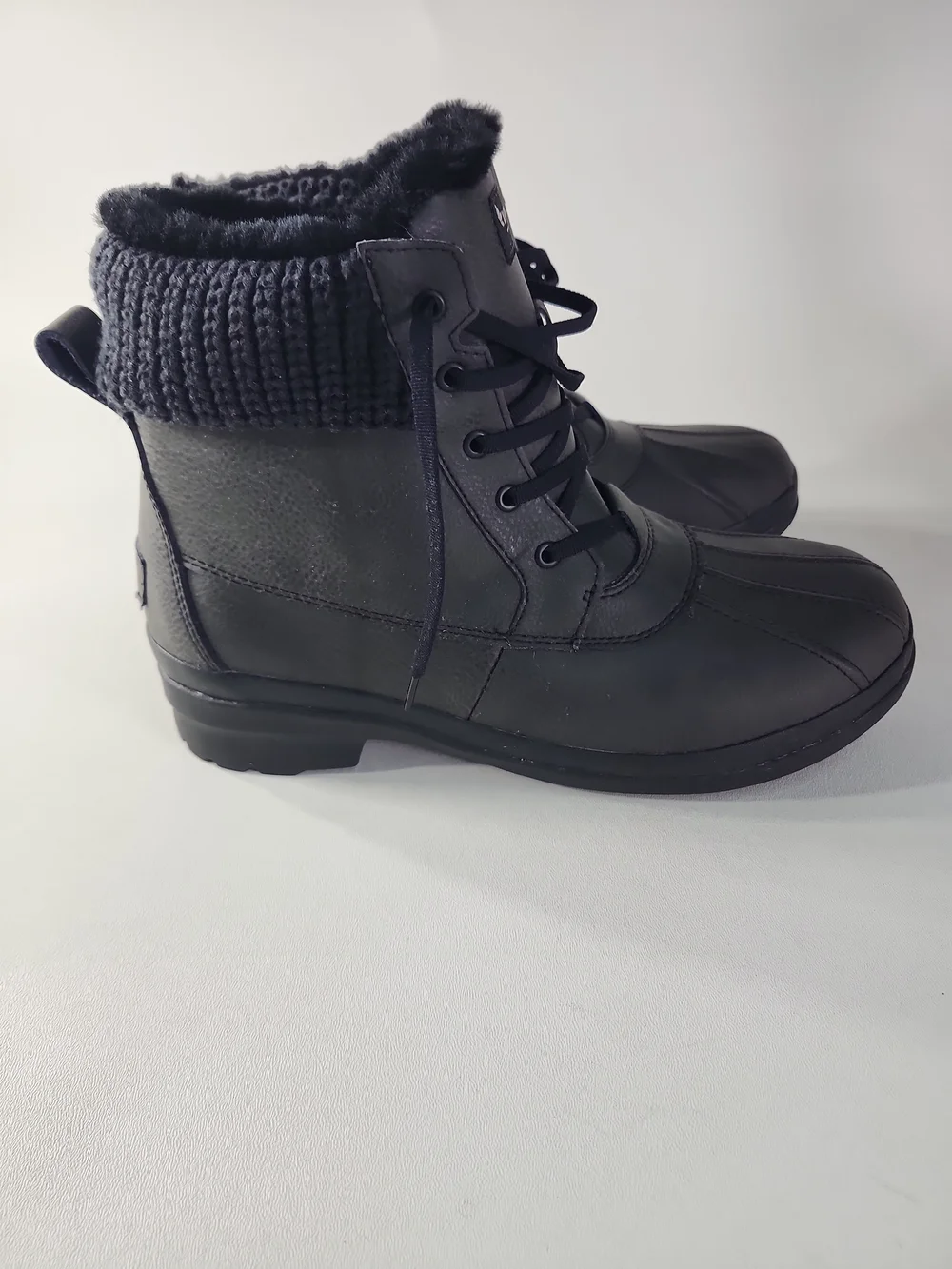 UGG koolaburra by